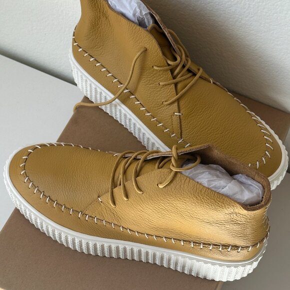 Charlotte Stone Leather Sneakers, style Darcy, color dijon, size 10 - Picture 5 of 6